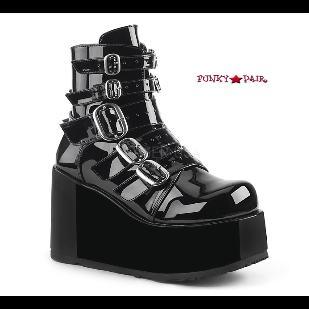 DEMONIA Concord 57 Patent Platform Boots